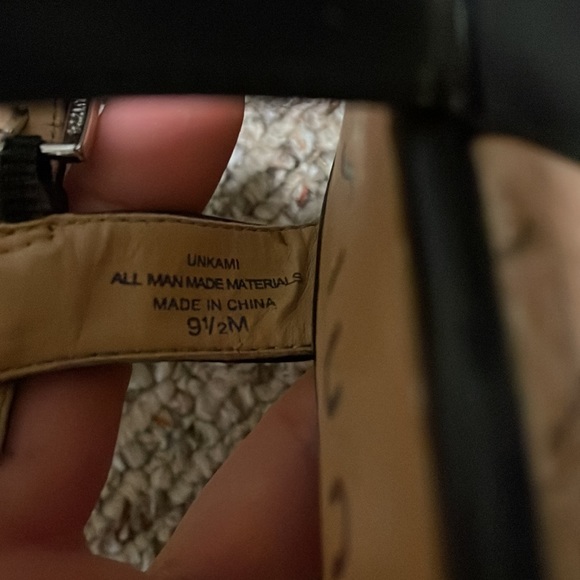 Unisa Faux Cork Wedges.  Guc some signs of wear. - Picture 10 of 10